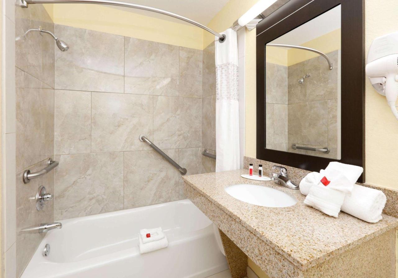 Days Inn By Wyndham نورث ليتل روك المظهر الخارجي الصورة